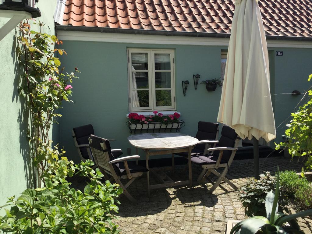 Baghuset Apartment Ebeltoft Bagian luar foto